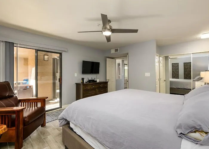 Capri Scottsdale
