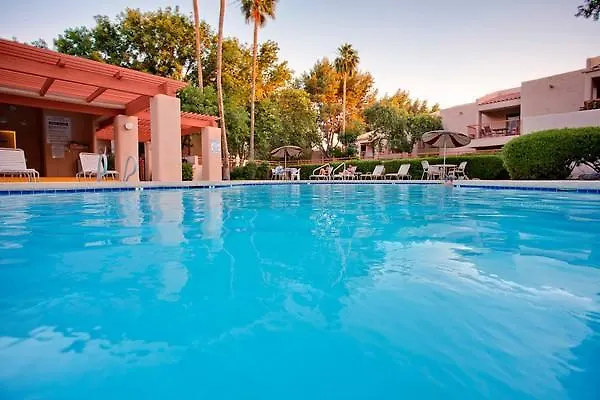 Capri Scottsdale